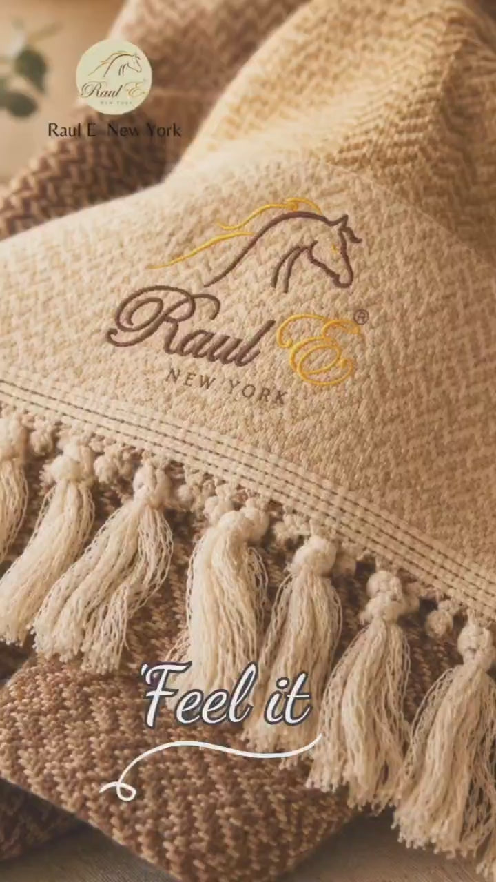 
Raul E New York luxury blanket - Croatian Designer Fashion - Raul E New York
